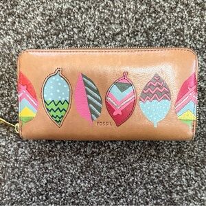 Fossil Brown Leather Wallet with Colorful Leaf Design